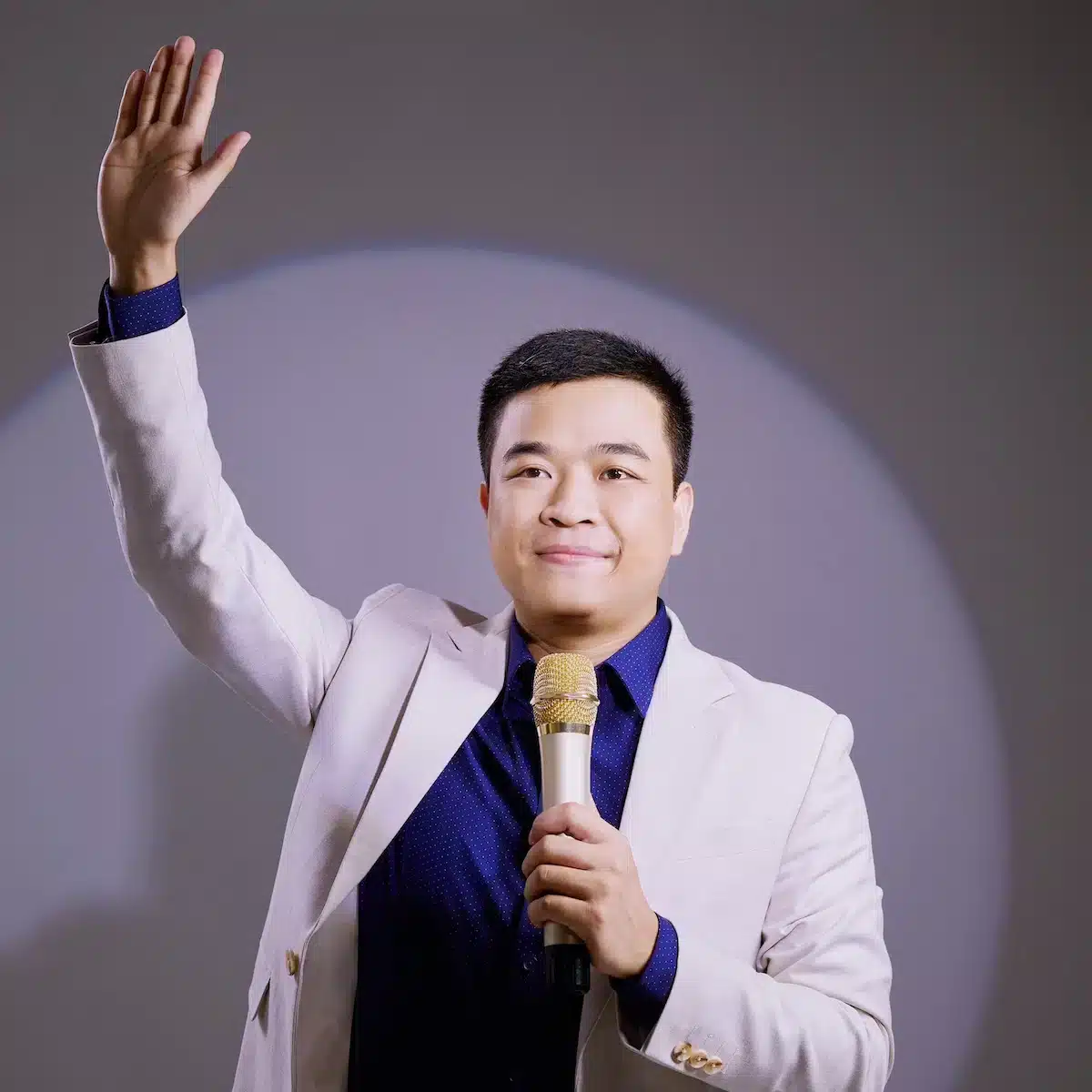 Tác giả Lode88 - Louis Nguyễn